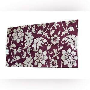 Threshold Red Antique Floral Accent Rug 30X48 Livingroom Bedroom Dining Hall